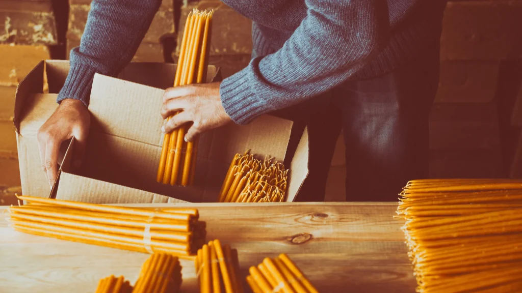 do beeswax candles clean the air